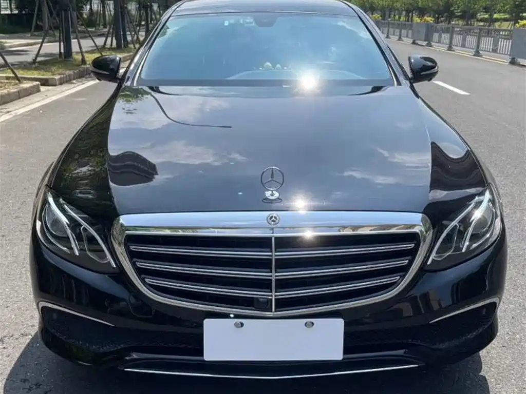 Mercedes-Benz E-Class 2020 — фото 2