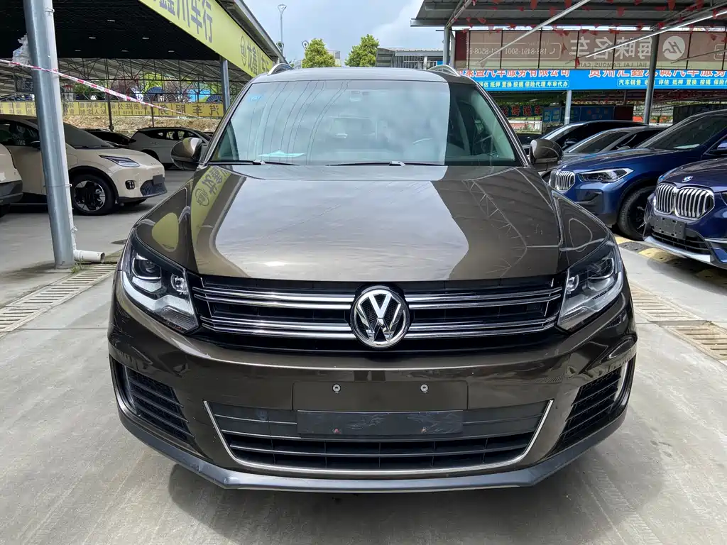 Volkswagen Tiguan 2015 — фото 2