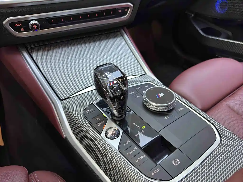 BMW 3 Series 2022 — фото 16