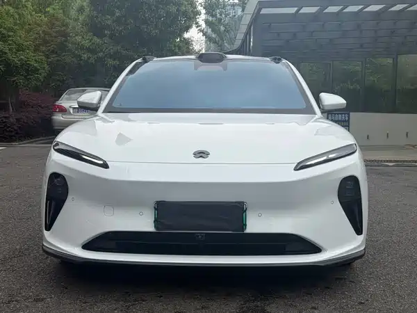 NIO ET5T 2023