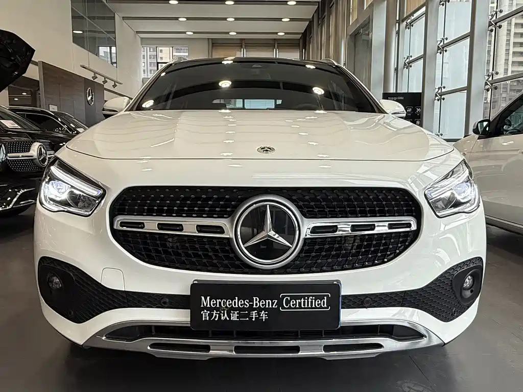 Mercedes-Benz GLA 2023 — фото 2