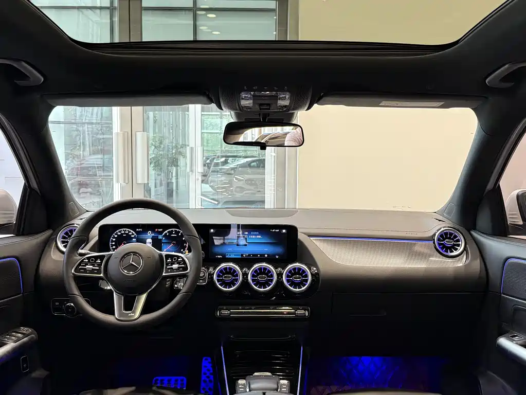 Mercedes-Benz GLA 2023 — фото 12