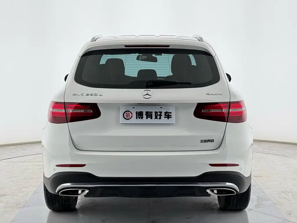 Mercedes-Benz GLC 2018 — фото 12