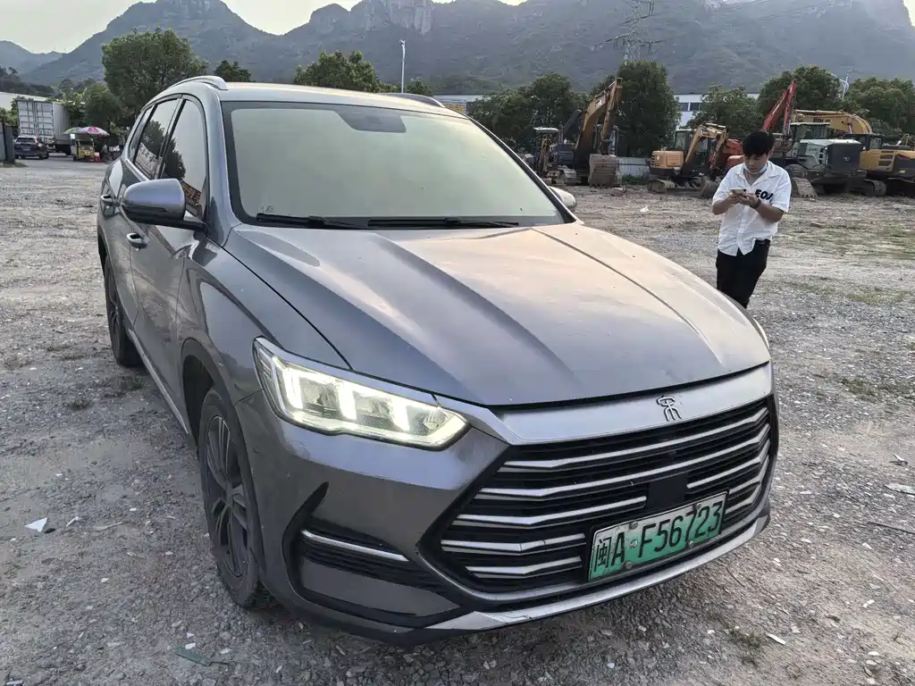 BYD PLUS New Energy 2022 — фото 2