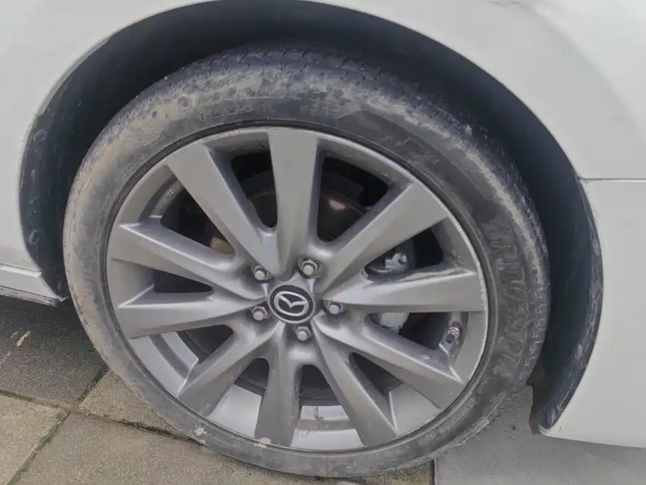 Mazda 3 Axela 2023
