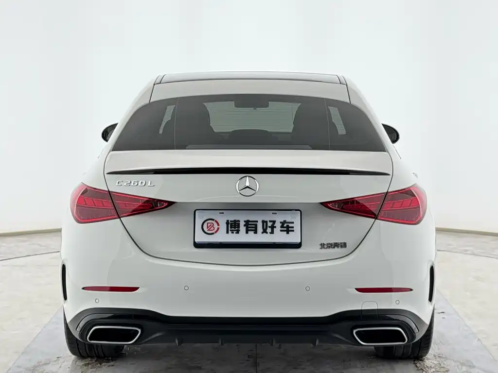 Mercedes-Benz C-Class 2024 — фото 12