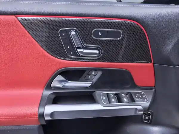 Mercedes-Benz GLB AMG 2023