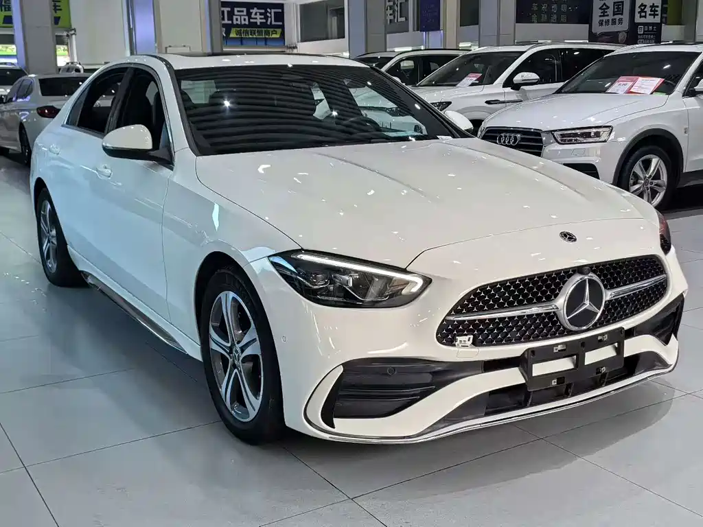 Mercedes-Benz C-Class 2022