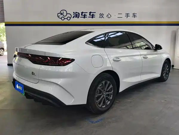 BYD Qin L 2024