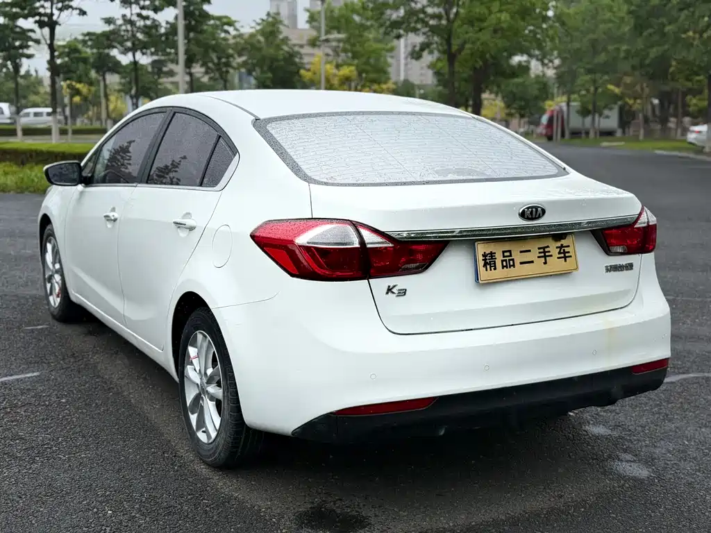 Kia K3 2016