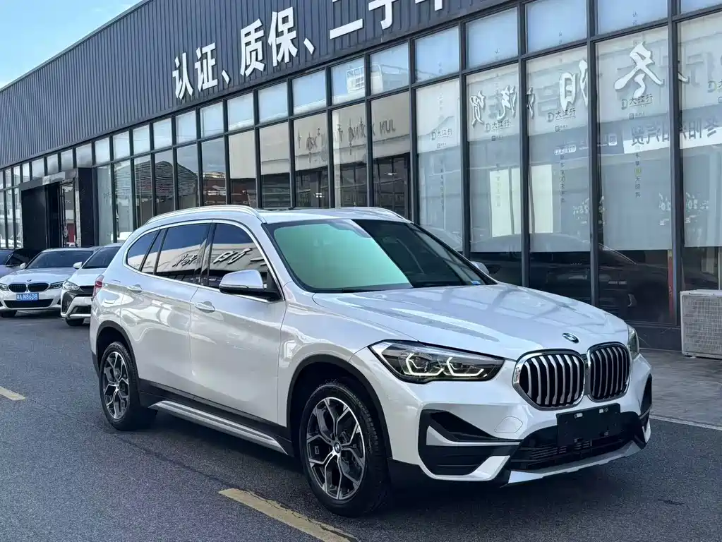 BMW X1 2022
