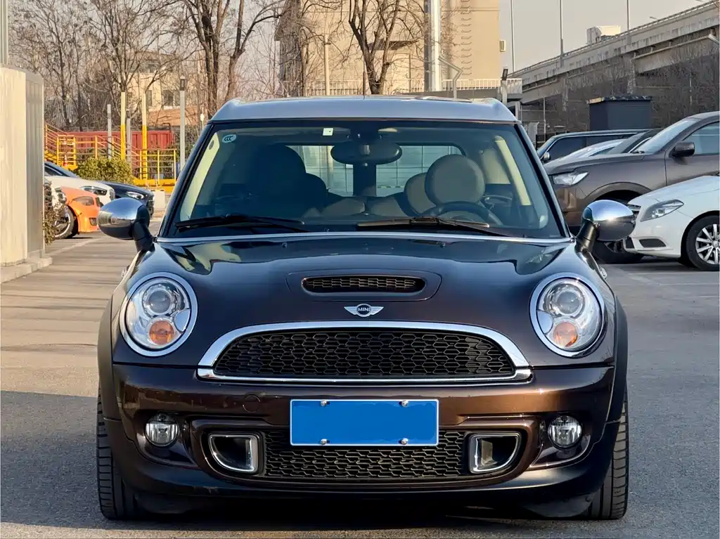 MINI Clubman 2011 — фото 2