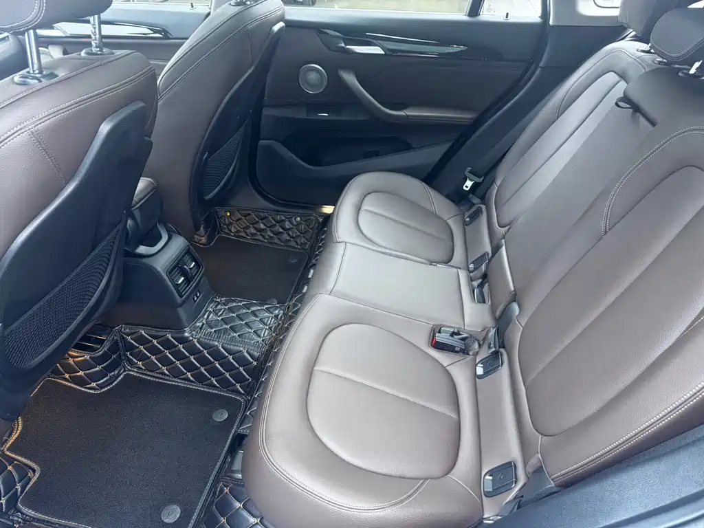BMW X1 2022 — фото 10