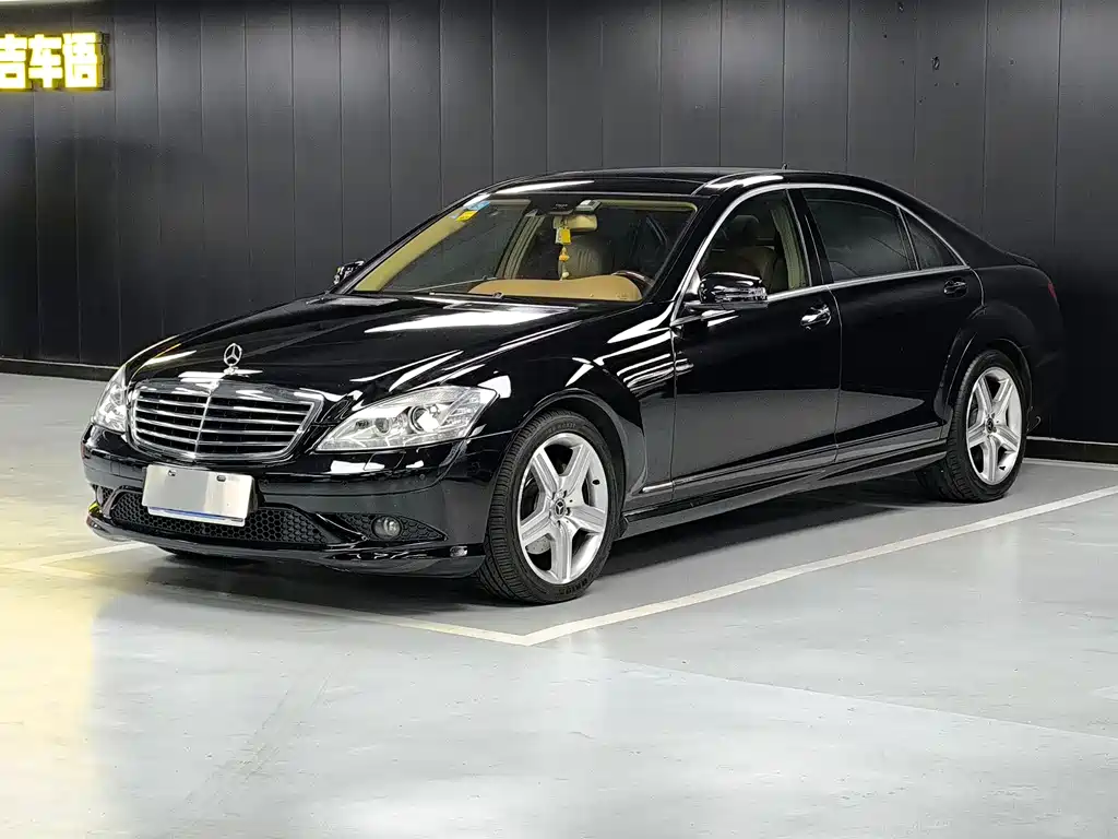 Mercedes-Benz S-Class 2009 — фото 1