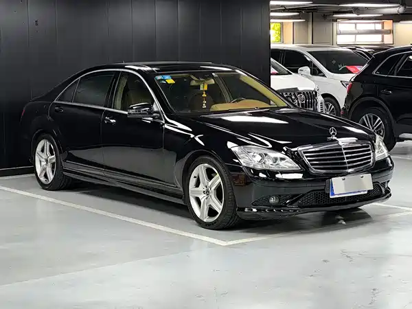 Mercedes-Benz S-Class 2008