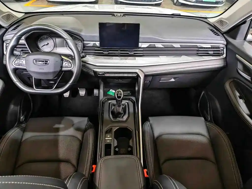 Geely Vision X6 2024