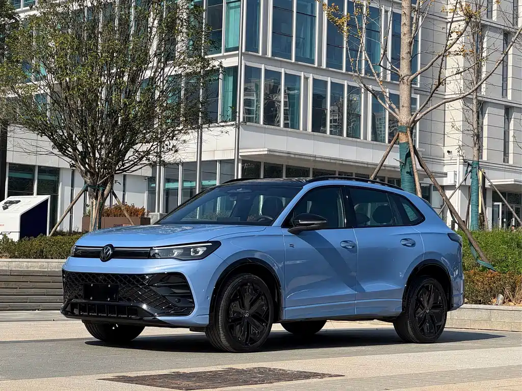 Volkswagen Tiguan L 2024