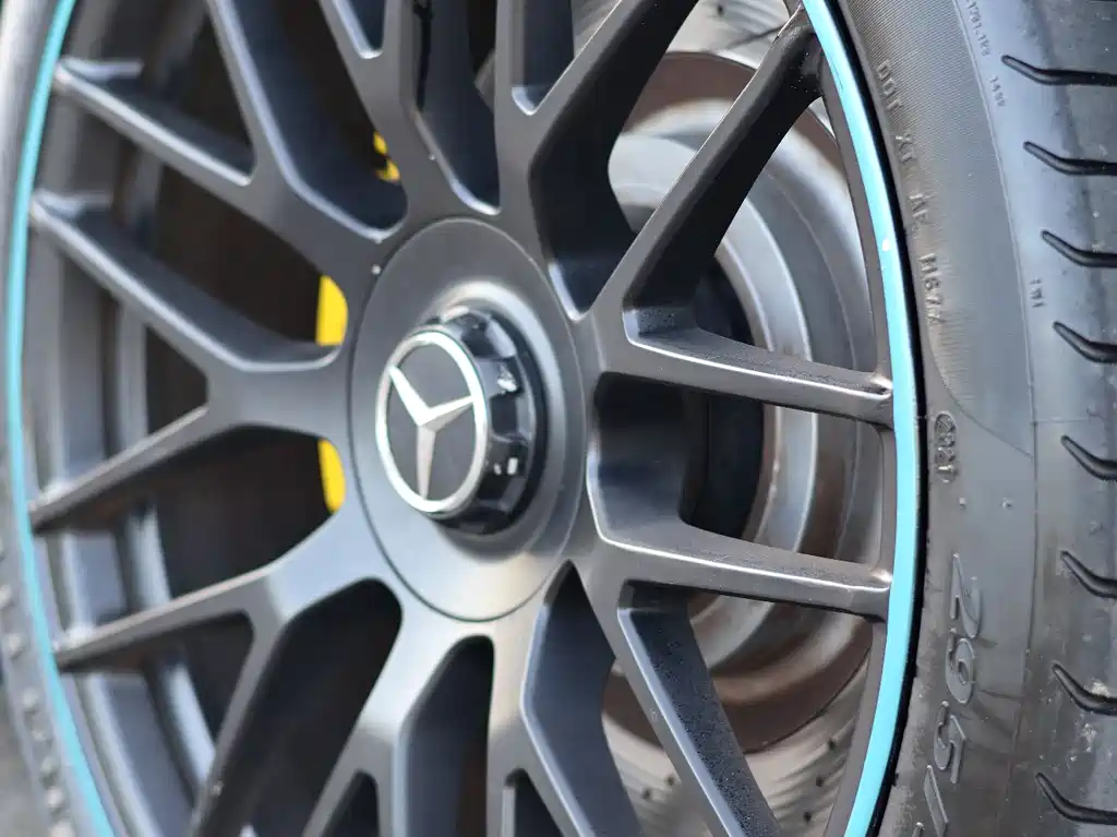 Mercedes-Benz AMG GT 2016 — фото 8