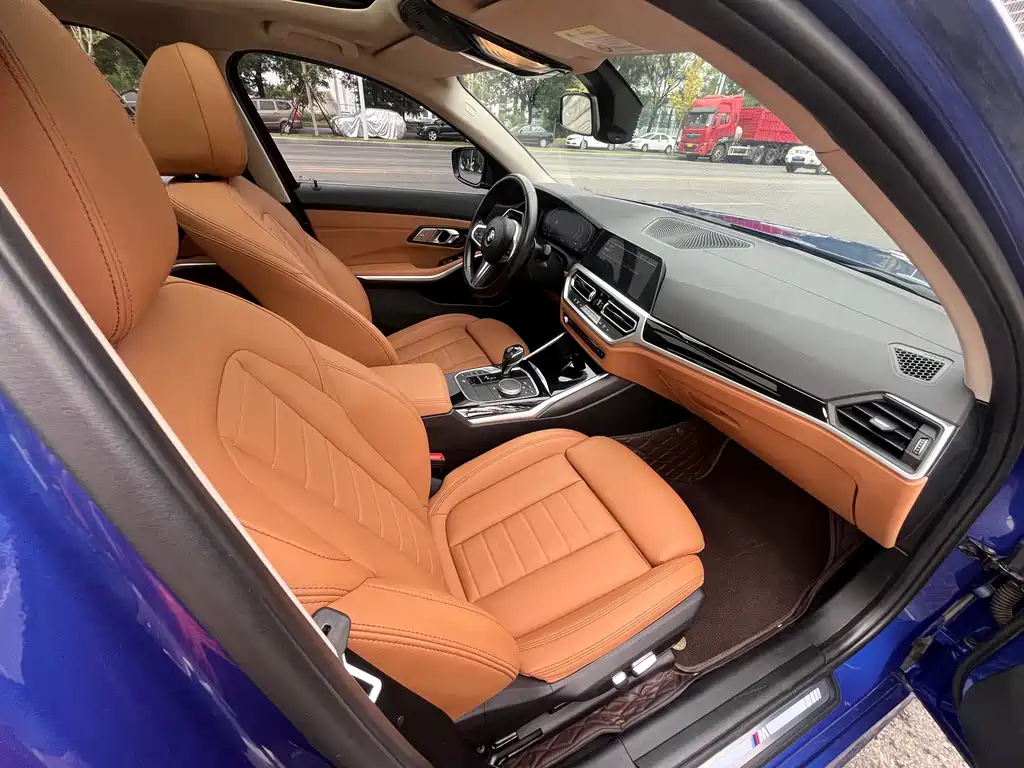 BMW 3 Series 2020 — фото 13