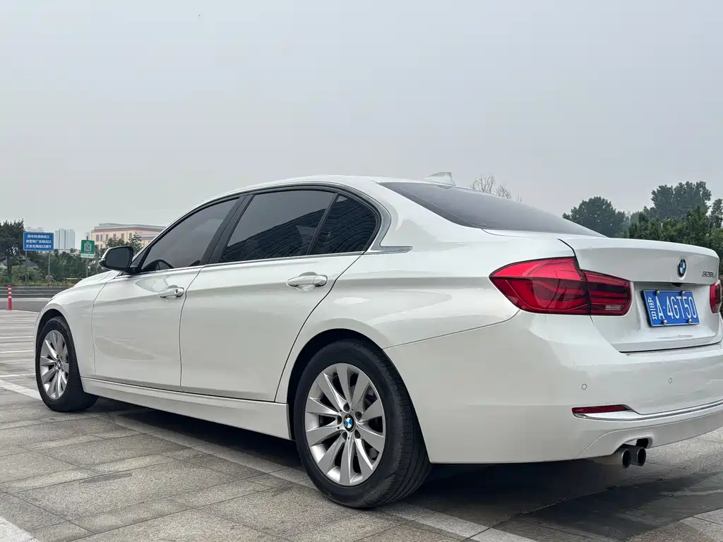 BMW 3 Series 2016