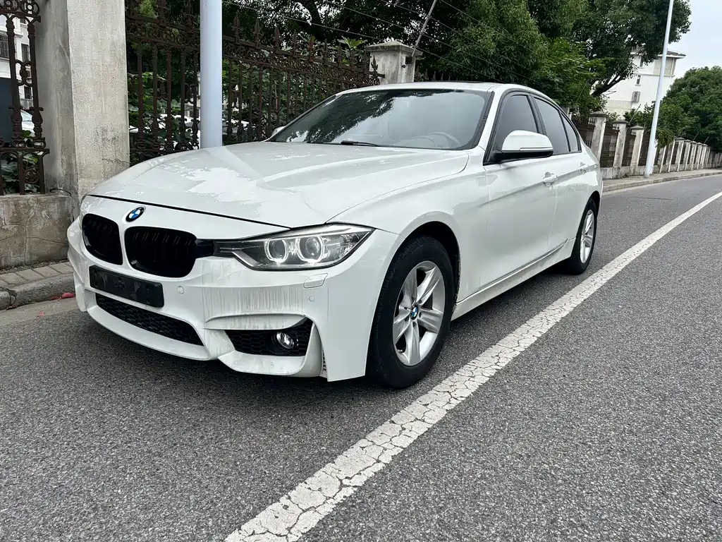 BMW 3 Series 2014 — фото 13