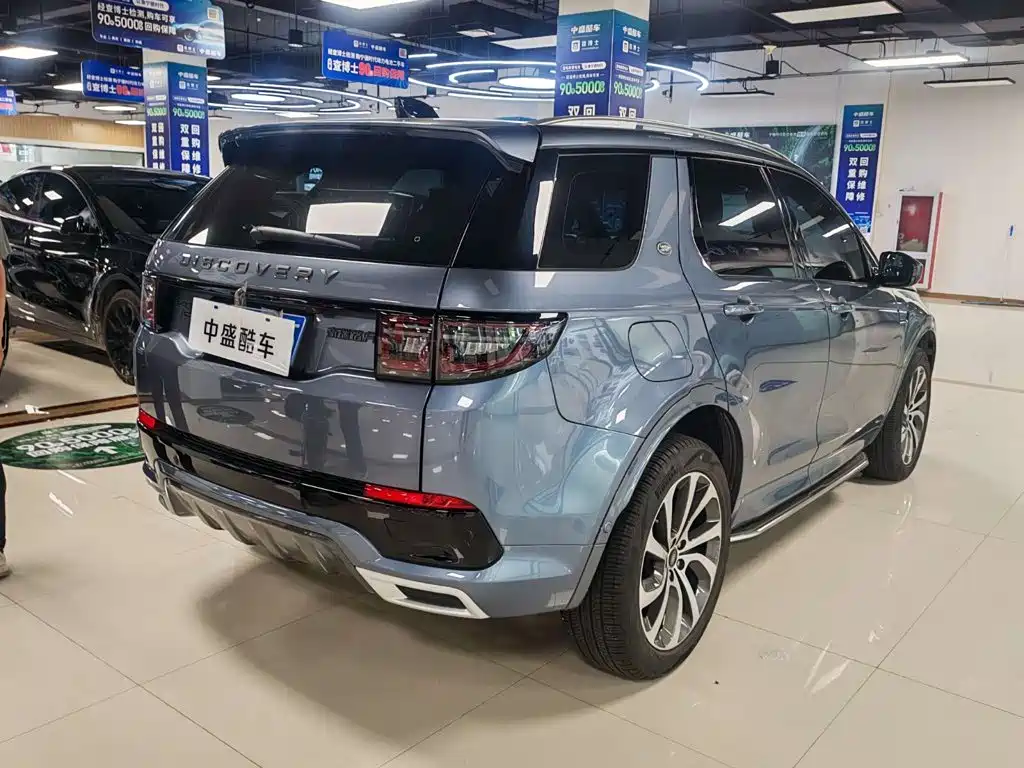Land Rover Discovery Sport 2021 — фото 4