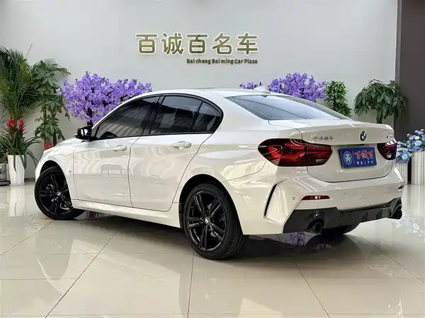 BMW 1 Series 2023