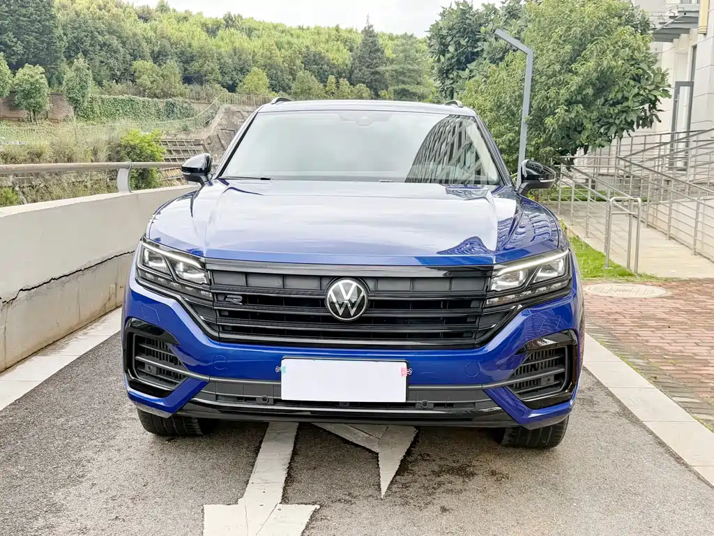 Volkswagen Touareg 2022 — фото 2