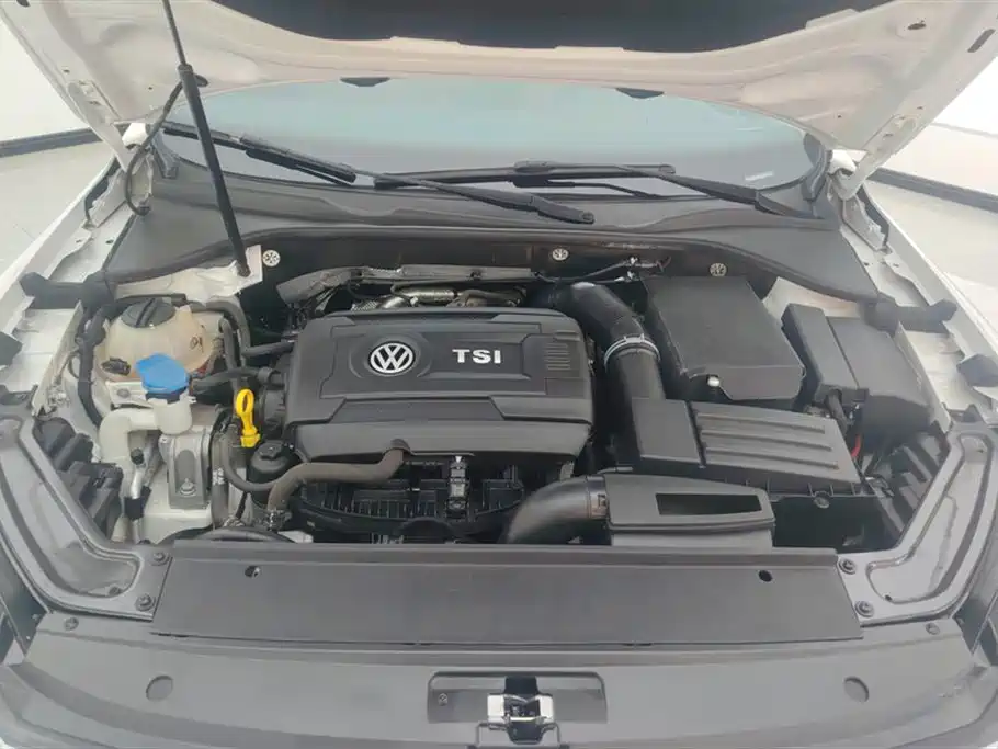 Volkswagen Passat 2019 — фото 10