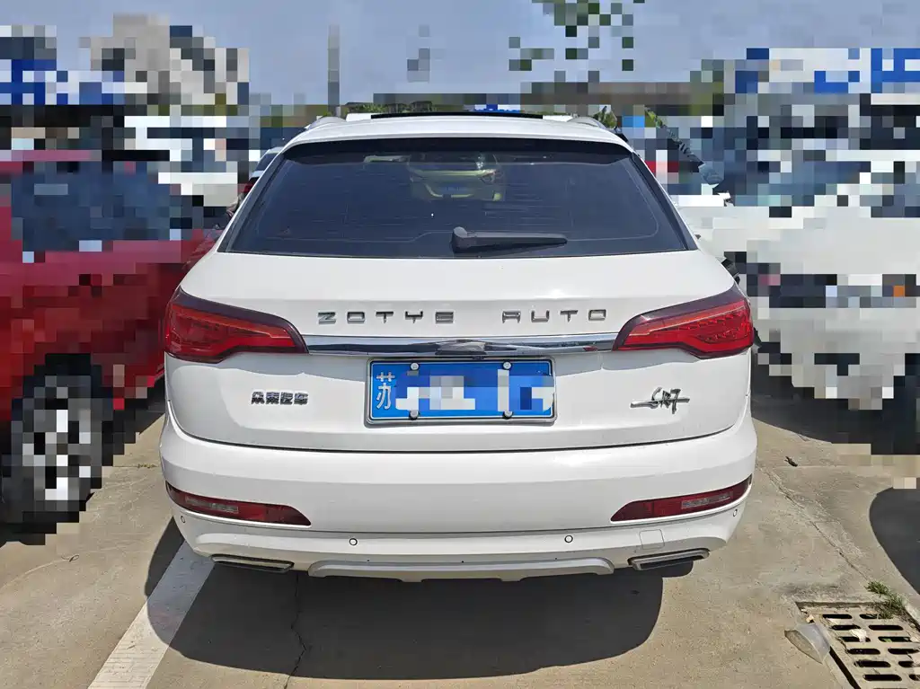 Zotye SR7 2016 — фото 3