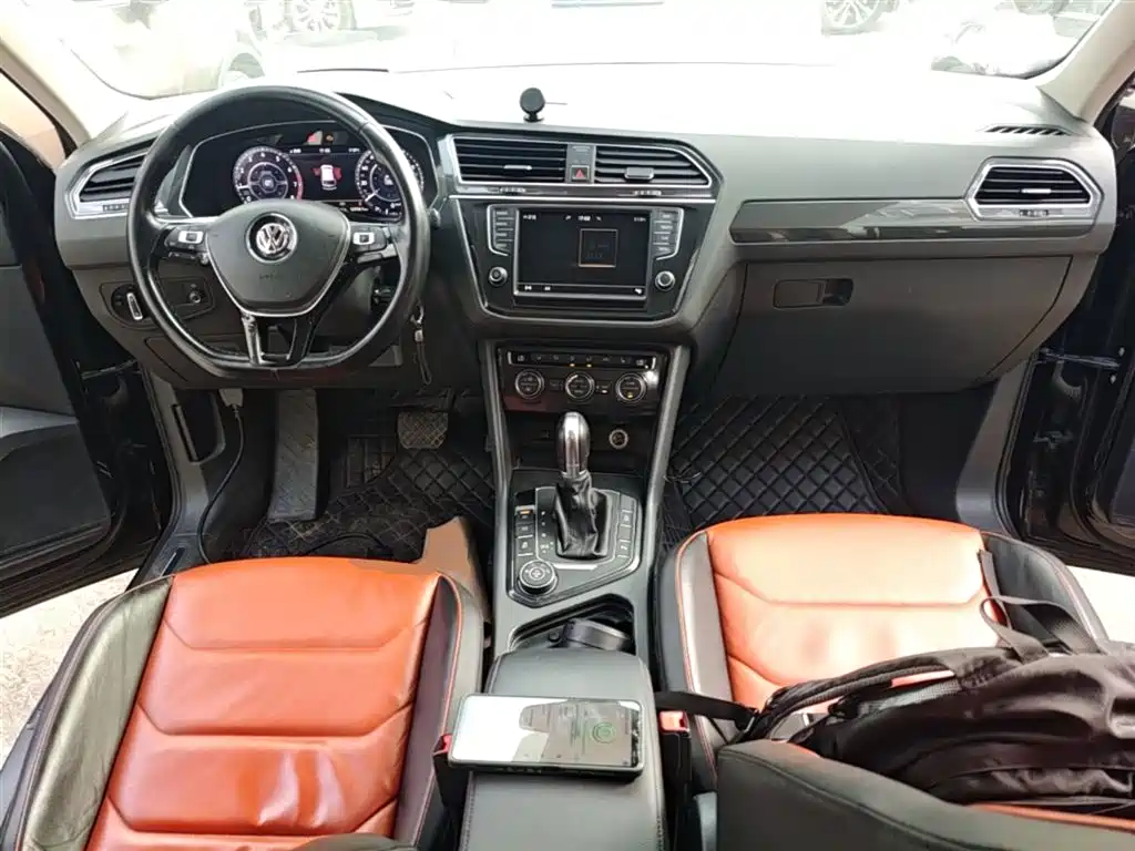 Volkswagen Tiguan 2017 — фото 10
