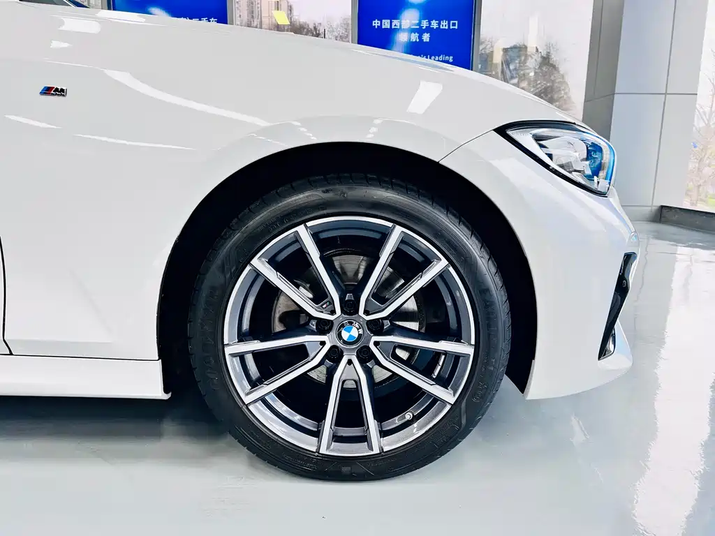 BMW 3 Series 2022