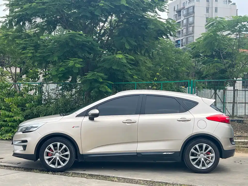 Geely Emgrand GS 2016 — фото 3