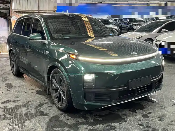 Li Auto L8 2023
