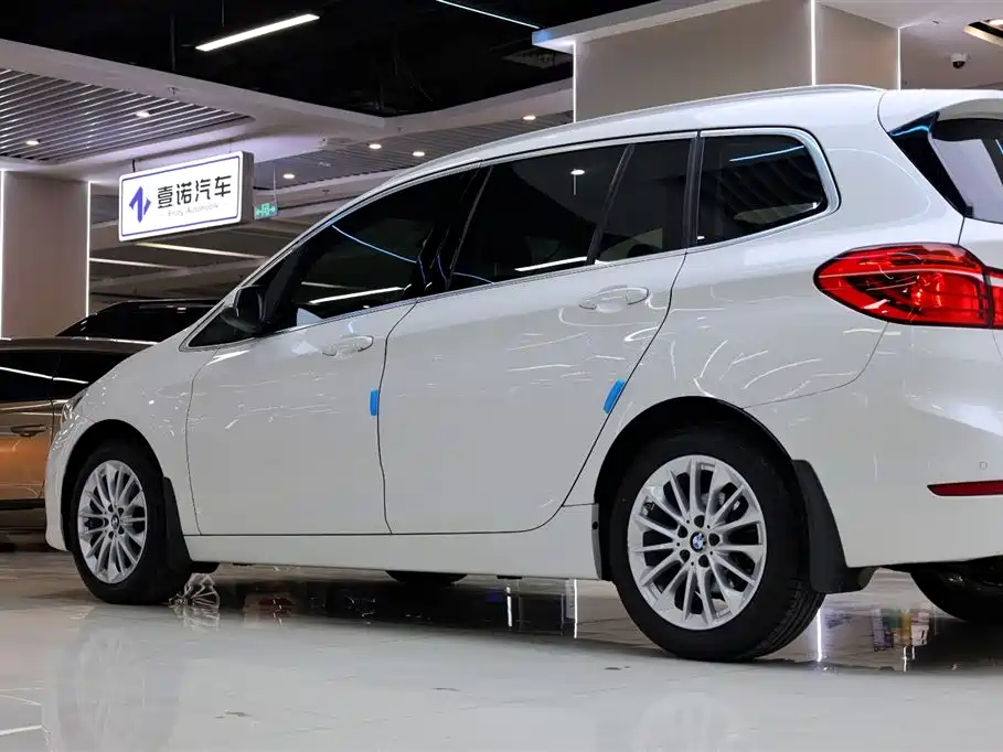 BMW 2 Series Gran Tourer 2019 — фото 12