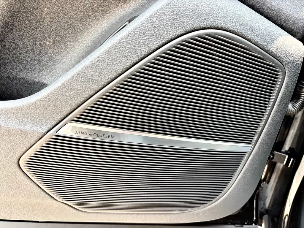 Audi Q7 2023 — фото 14