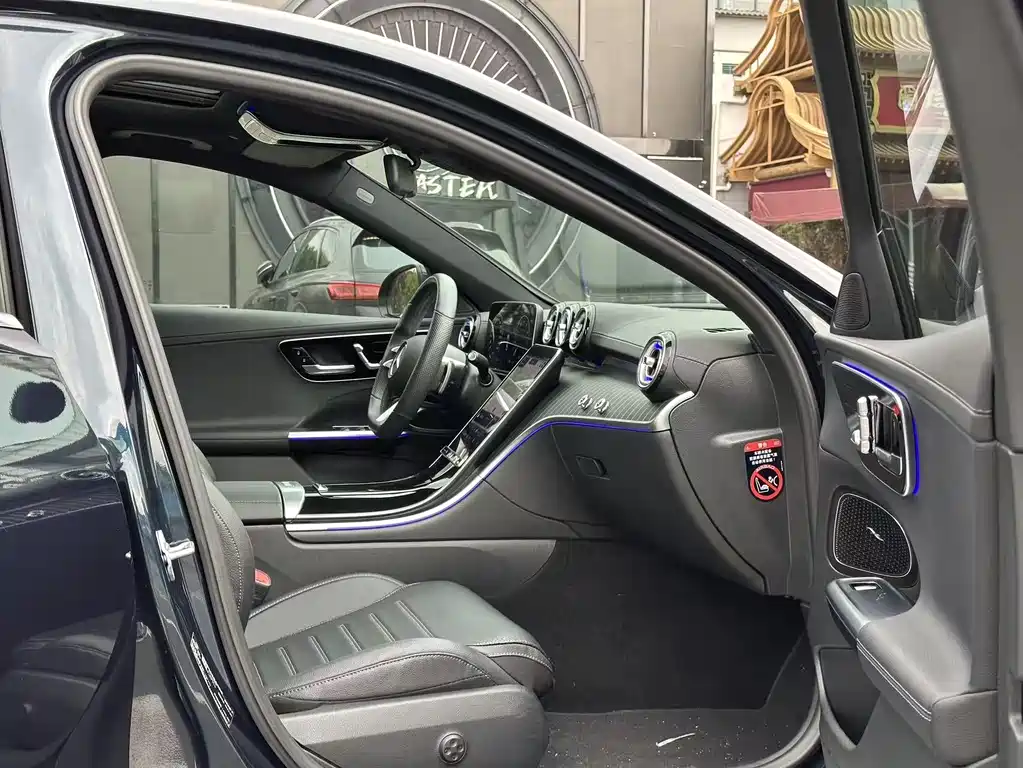 Mercedes-Benz C-Class 2022 — фото 10