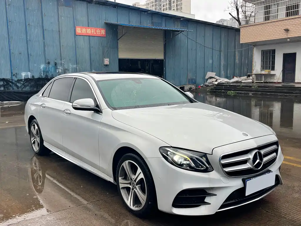 Mercedes-Benz E-Class 2018 — фото 3