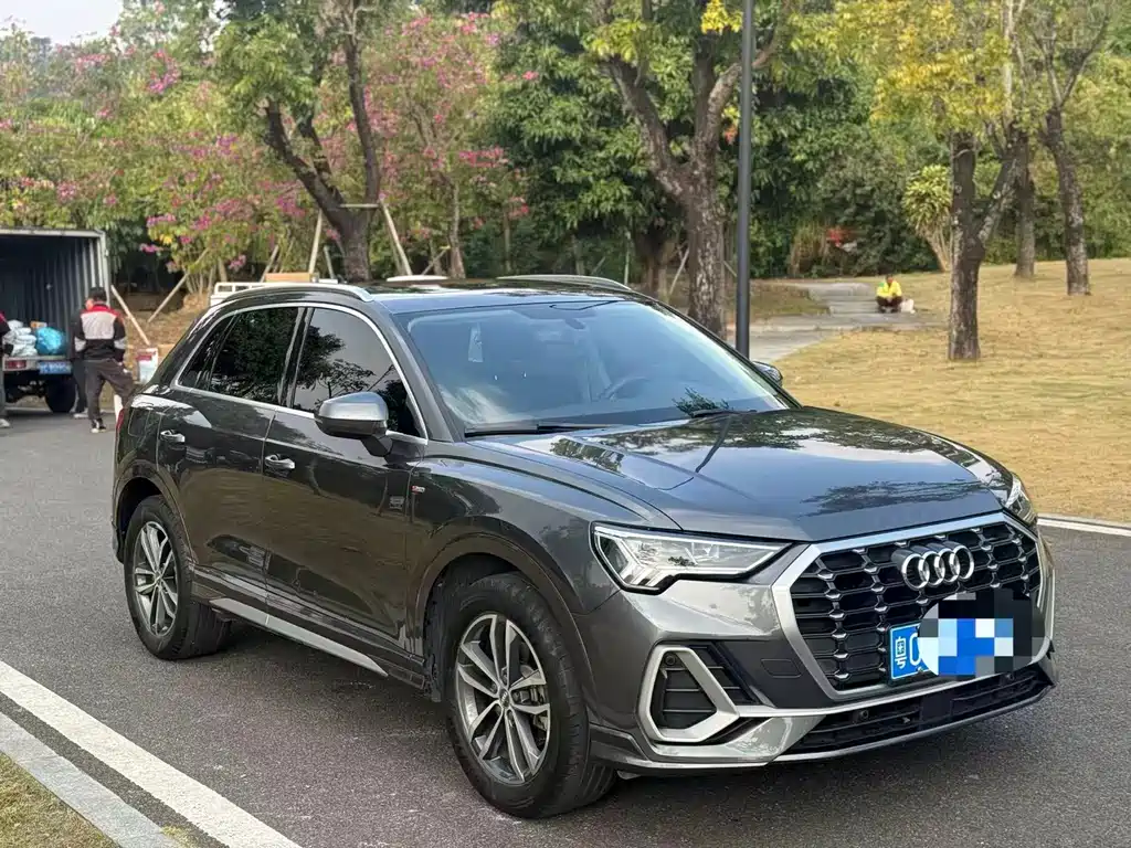 Audi Q3 2021 — фото 3