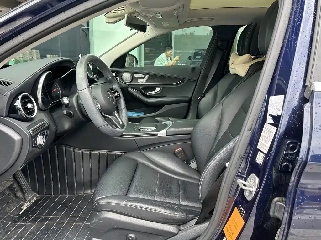 Mercedes-Benz C-Class 2019