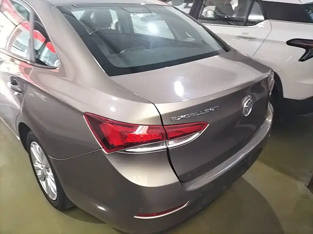 Buick Excelle 2021