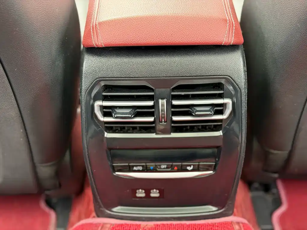 BMW i3 2022 — фото 12