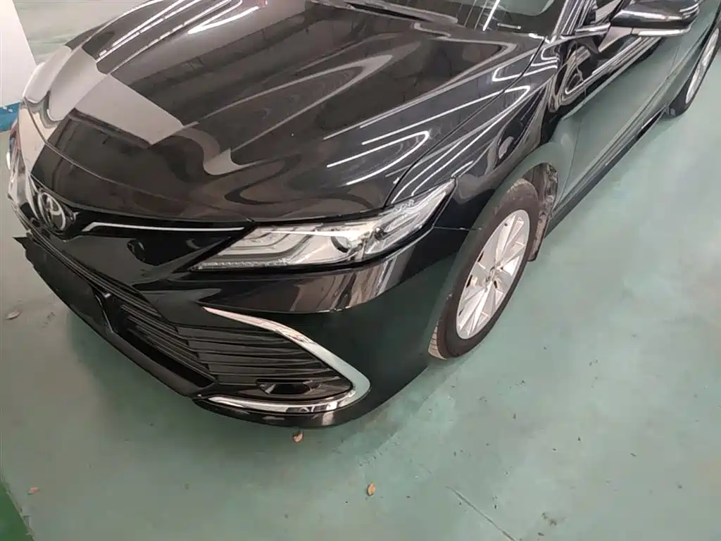Toyota Camry 2021 — фото 24