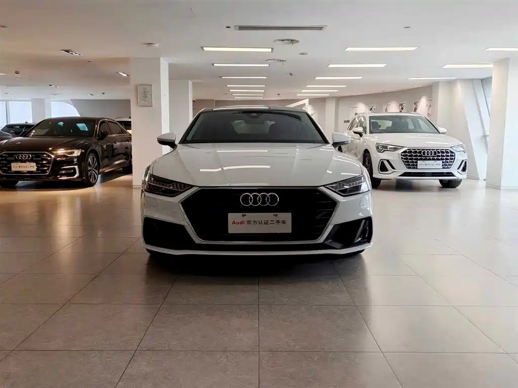 Audi A7 2025 — фото 2