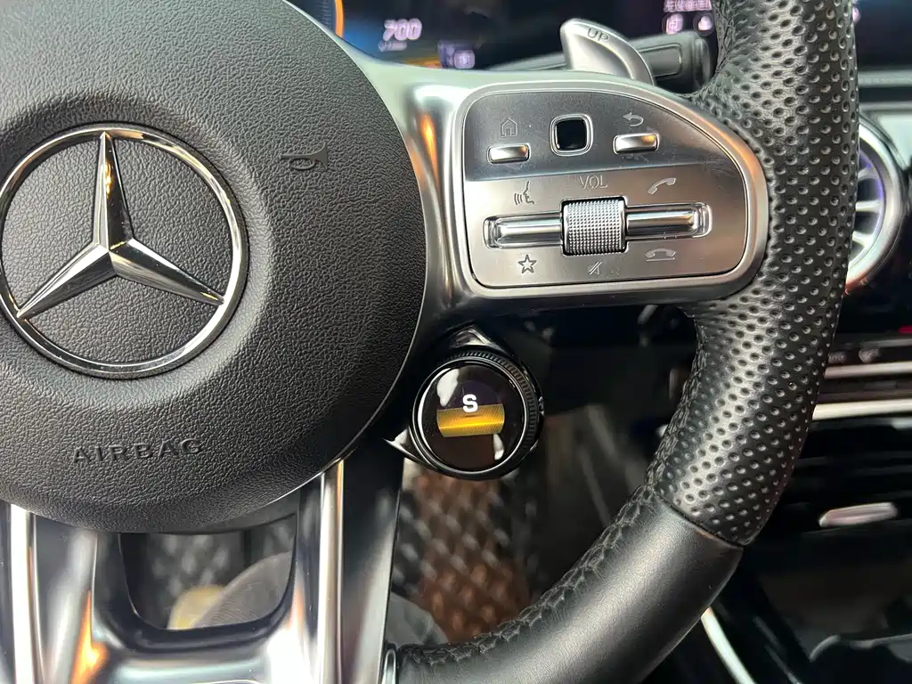 Mercedes-Benz A-Class AMG 2022 — фото 15