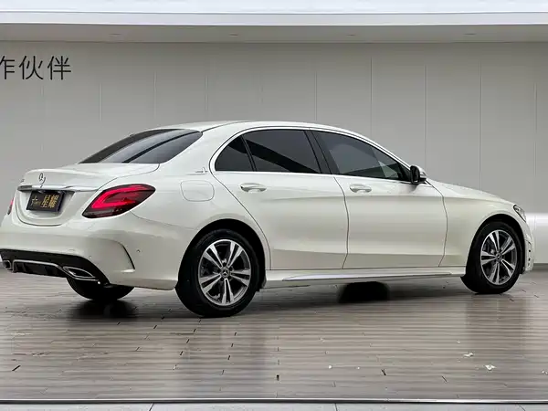 Mercedes-Benz C-Class 2019