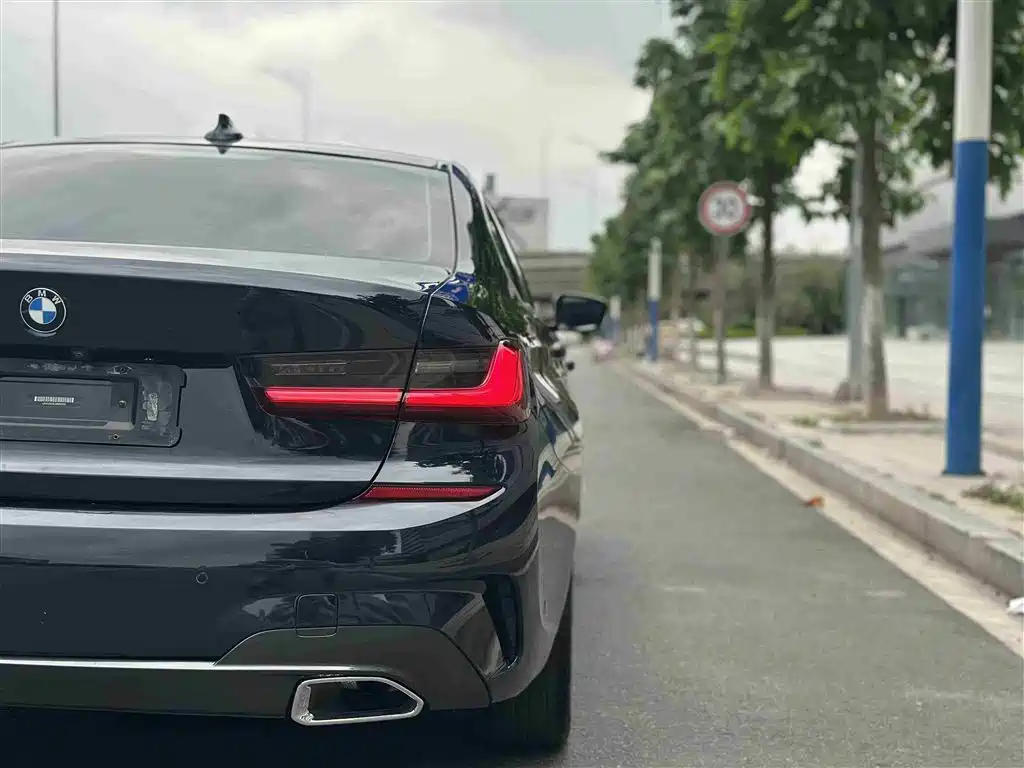 BMW 3 Series 2020 — фото 11