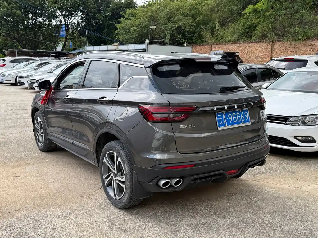 Geely Binyue 2022