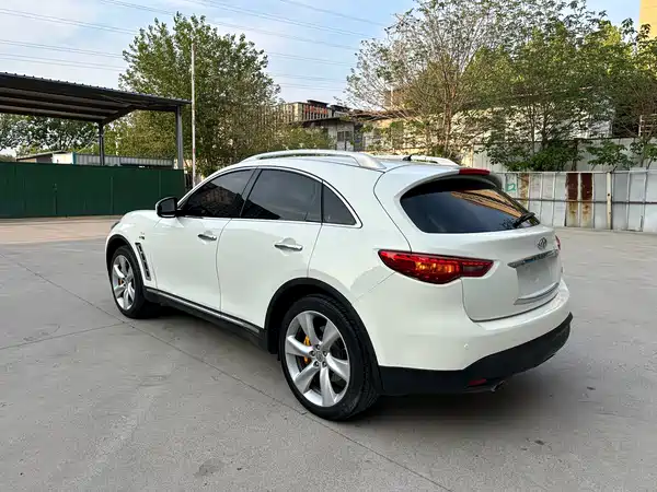 Infiniti FX 2013