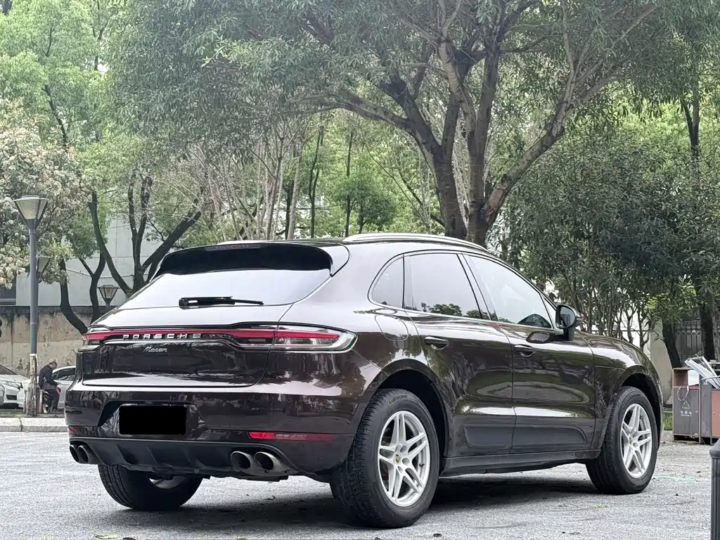 Porsche Macan 2020 — фото 16